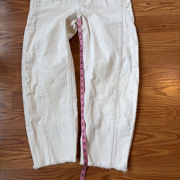 Free People We The Free Cream Cropped Barrel Jeans Raw Hem Mid Rise Size 24 - Picture 8 of 10
